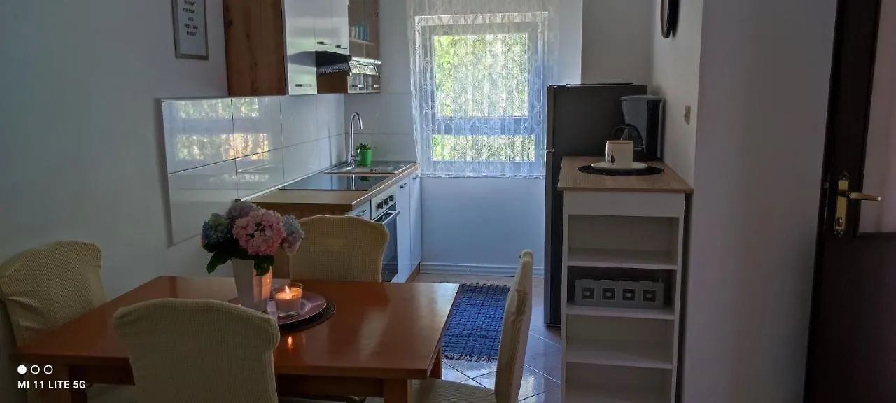 Apartments Mirijana Pula