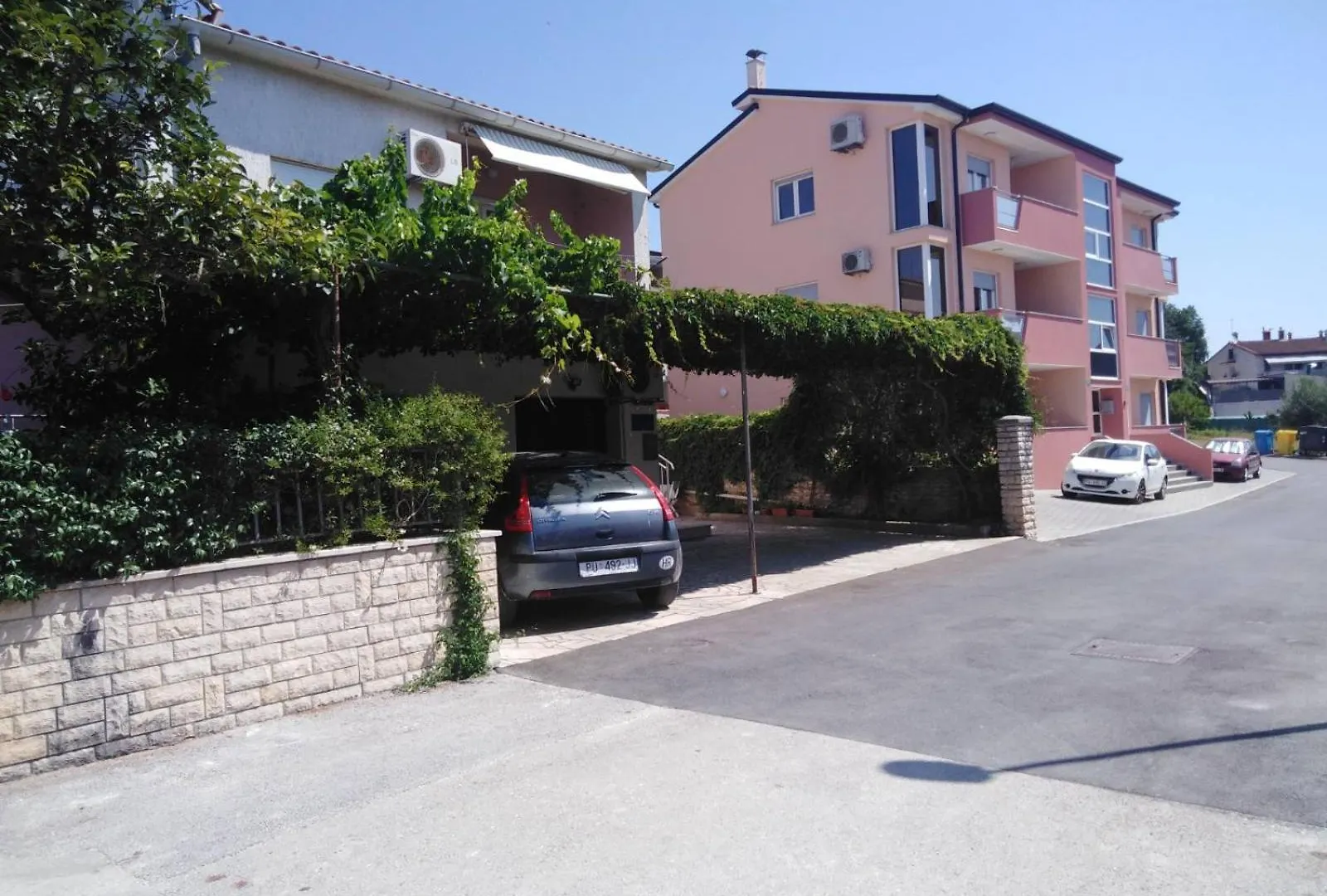 Apartments Mirijana Pula