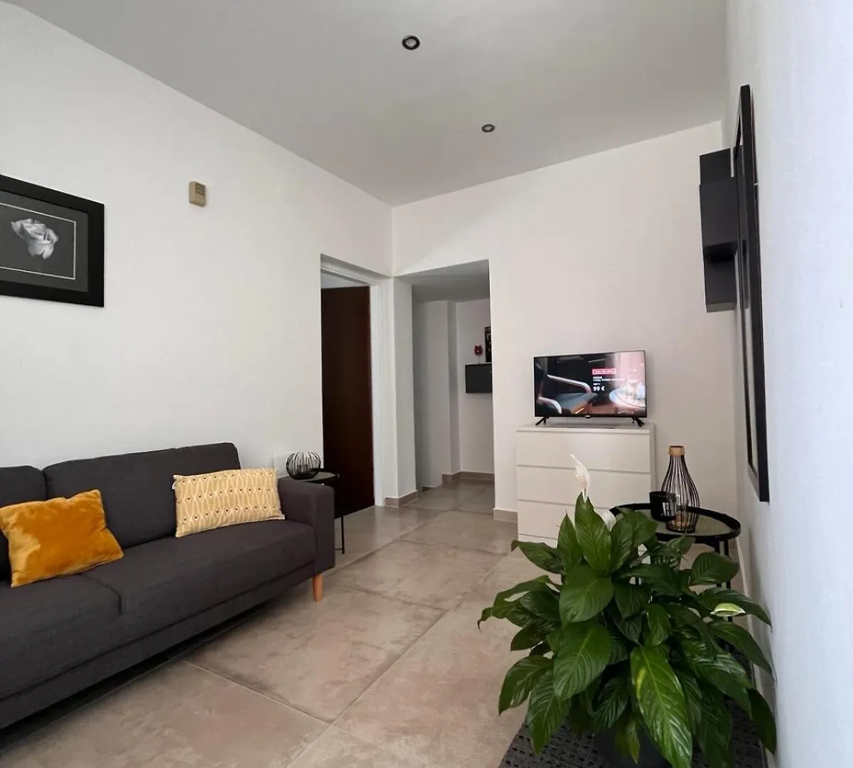 Apartments Mirijana Pula